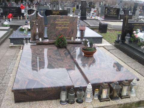 Dvojhrob z materiálu Fínska Aurora, Veľký Kýr - Ref. č.: