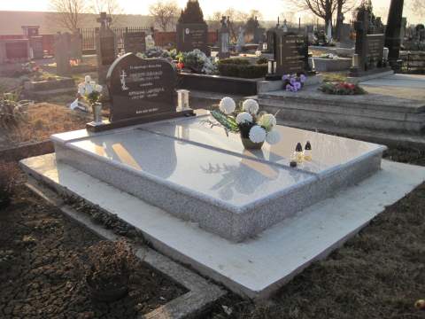 Dvojhrob z materiálu Francúzsky Tarn, Selice - Ref. č.: