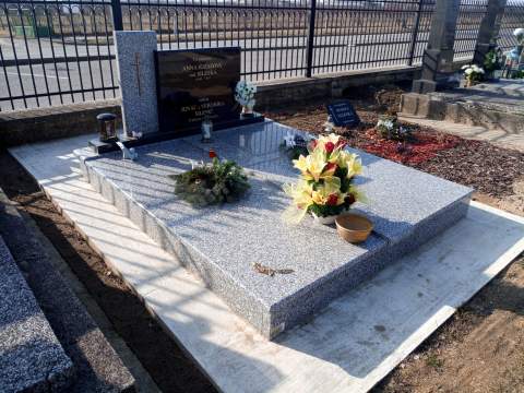 Dvojhrob z materiálu Francúzsky Tarn, Tvrdošovce - Ref. č.: