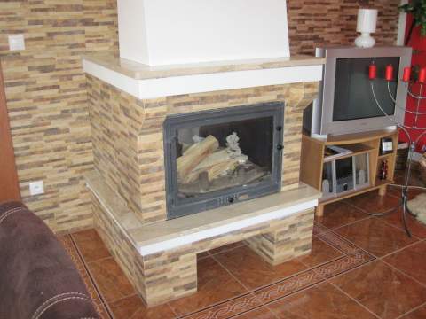 Obloženie na krb z materiálu Travertín, Palárikovo - Ref. č.: