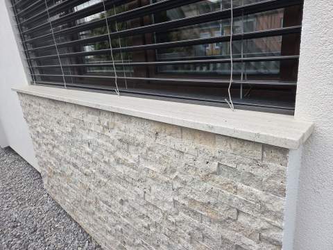 Parapety z materiálu Travertín, Zemné - Ref. č.: