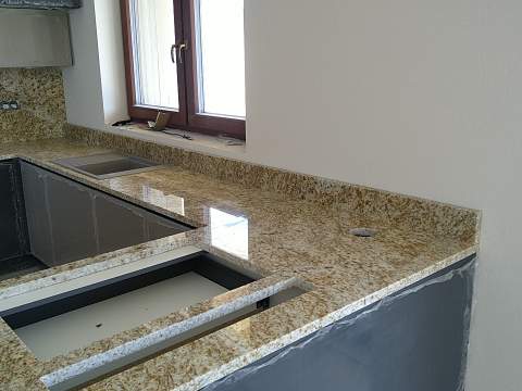 Pracovné dosky z materiálu Imperial gold, Nové Zámky - Ref. č.: