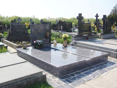 Dvojhrob, Veľký Cetín - ref. č. 18