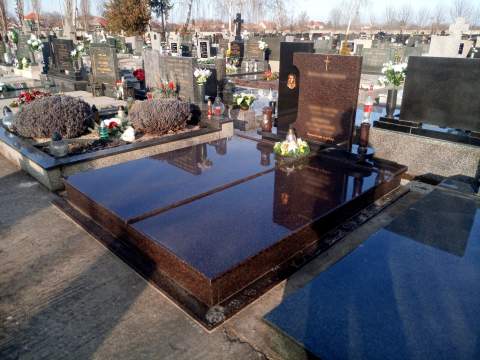 Dvojhrob - ref. č. 25