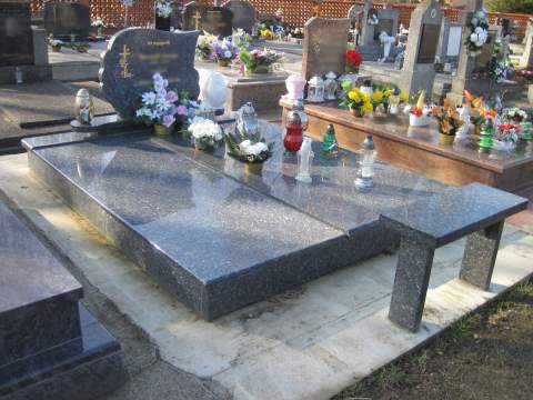 Dvojhrob - ref. č. 66