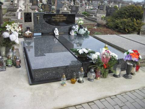 Dvojhrob - ref. č. 56