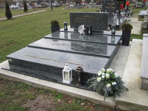 Dvojhrob - ref. č. 71