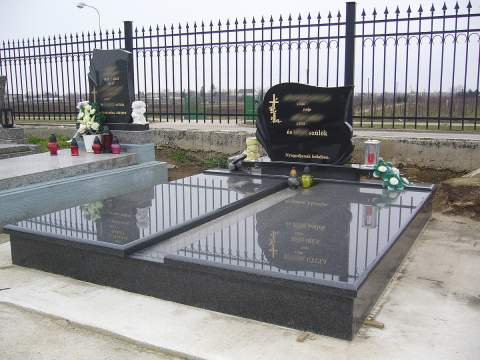 Dvojhrob, Tvrdošovce - ref. č. 92