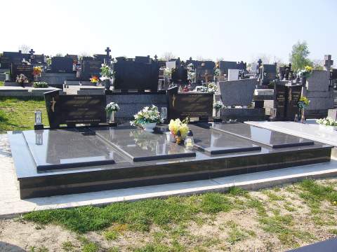 Dvojhrob, Veľký Kýr - ref. č. 114