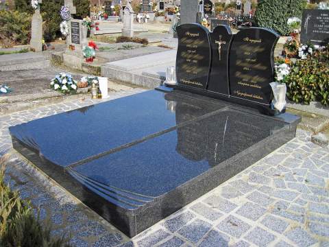 Dvojhrob, Zemné - ref. č. 33