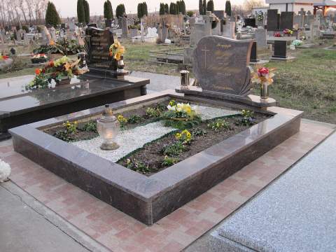 Dvojhrob, Zemné - ref. č. 94