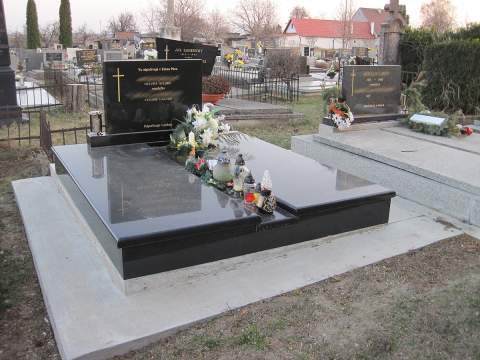 Dvojhrob, Mojmírovce - ref. č. 2