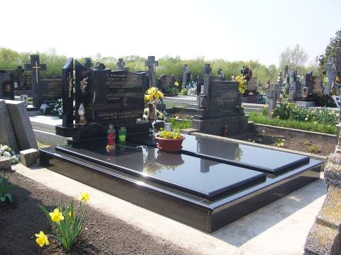 Dvojhrob, Veľký Cetín - ref. č. 47